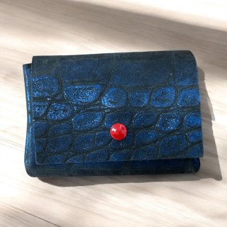 Bleu motif crocodile 